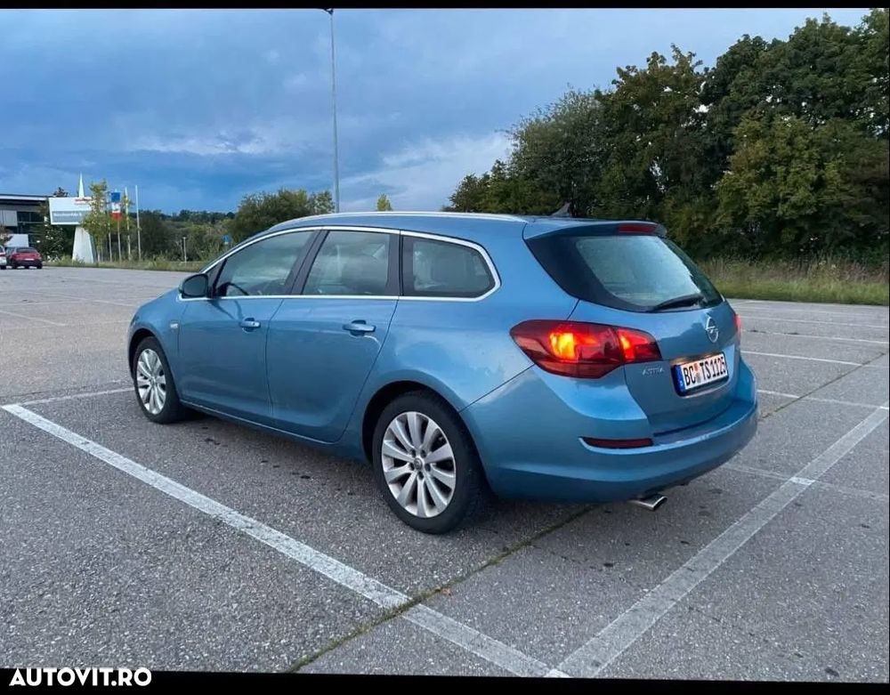 Opel Astra 1.4 Turbo Sports Tourer - 4