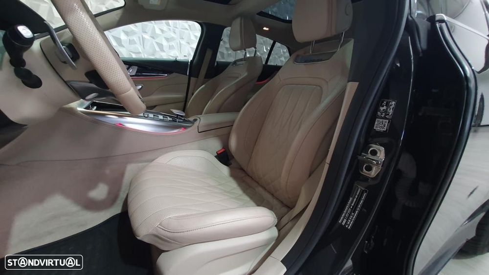 Mercedes-Benz AMG GT 43 4Matic+ Coupe Speedshift TCT 9G - 34