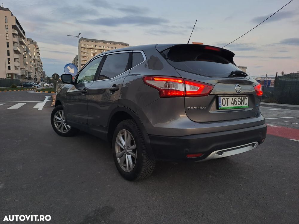Nissan Qashqai 1.6 DCI Start/Stop N-Connecta - 3