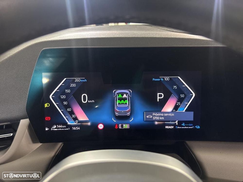 BMW 225xe Active Tourer e xDrive - 6