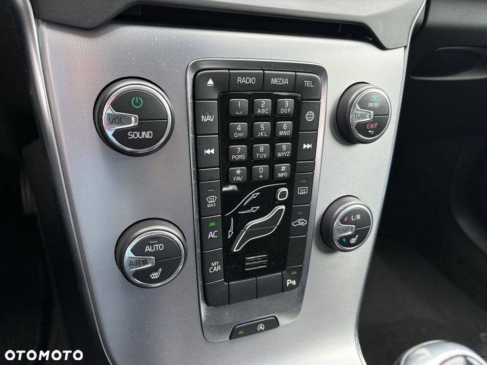 Volvo V40 D2 Momentum - 15