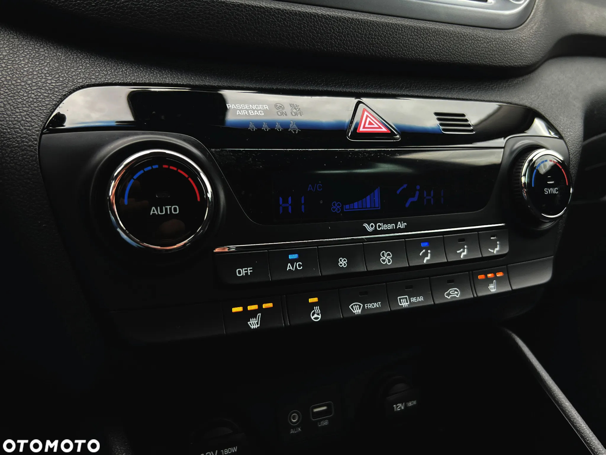 Hyundai Tucson blue 1.7 CRDi 2WD Trend - 32