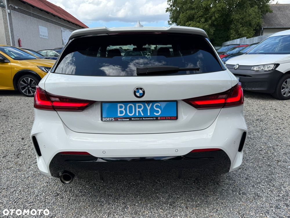 BMW Seria 1 118i M Sport - 8