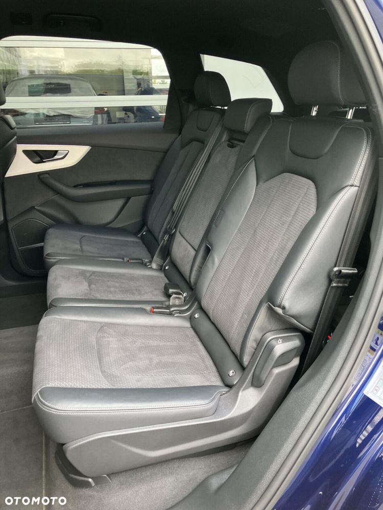 Audi SQ7 - 18