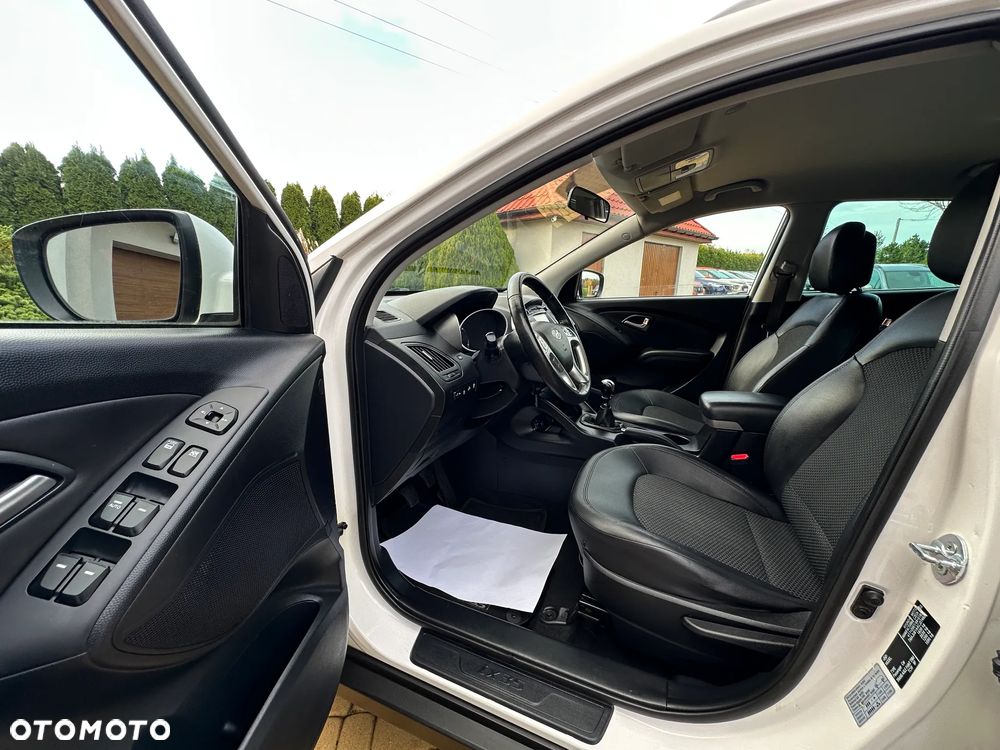 Hyundai ix35 1.6 GDI Premium 2WD - 17