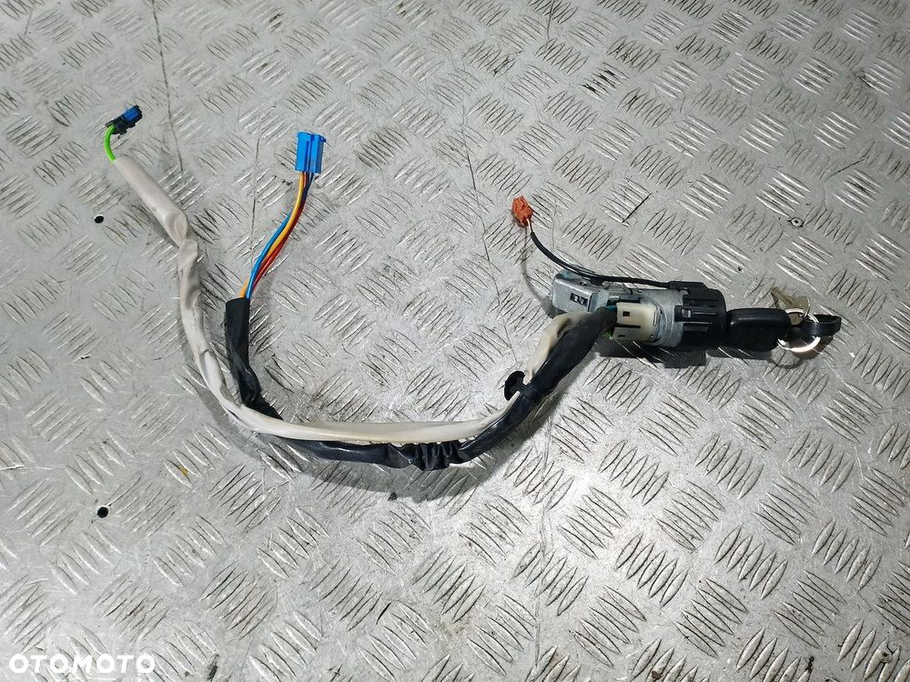 STACYJKA PEUGEOT PARTNER LIFT 2.0 HDI - 1