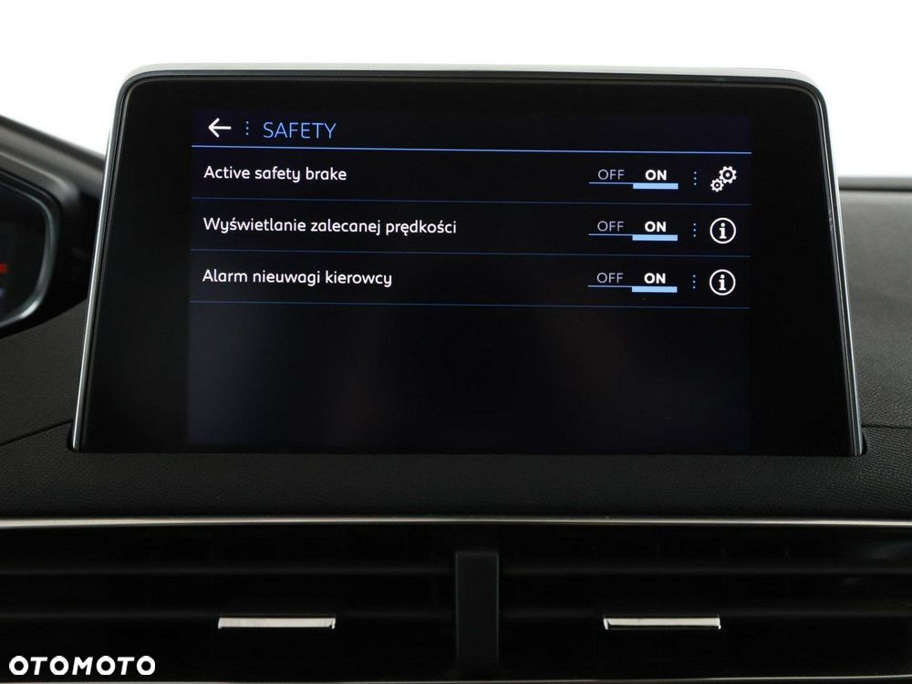 Peugeot 3008 1.5 BlueHDi GT S&S - 29