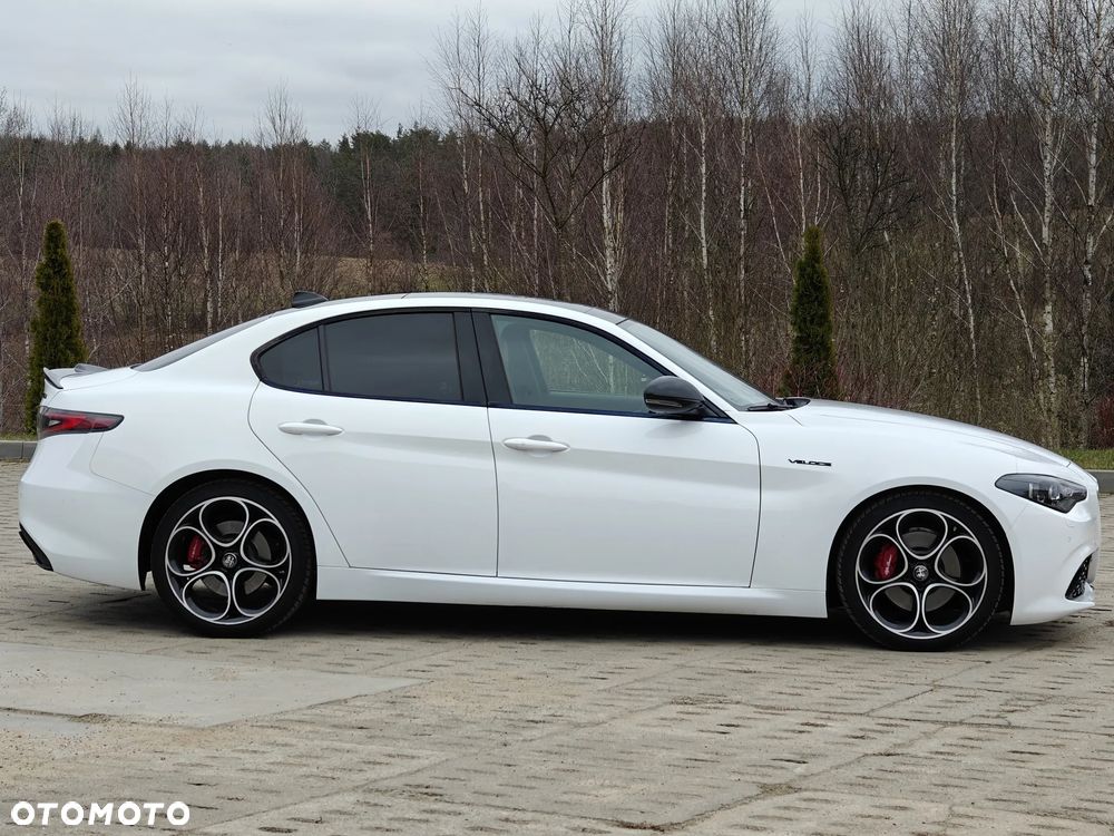 Alfa Romeo Giulia 2.0 Turbo 16V AT8 Veloce Ti - 6