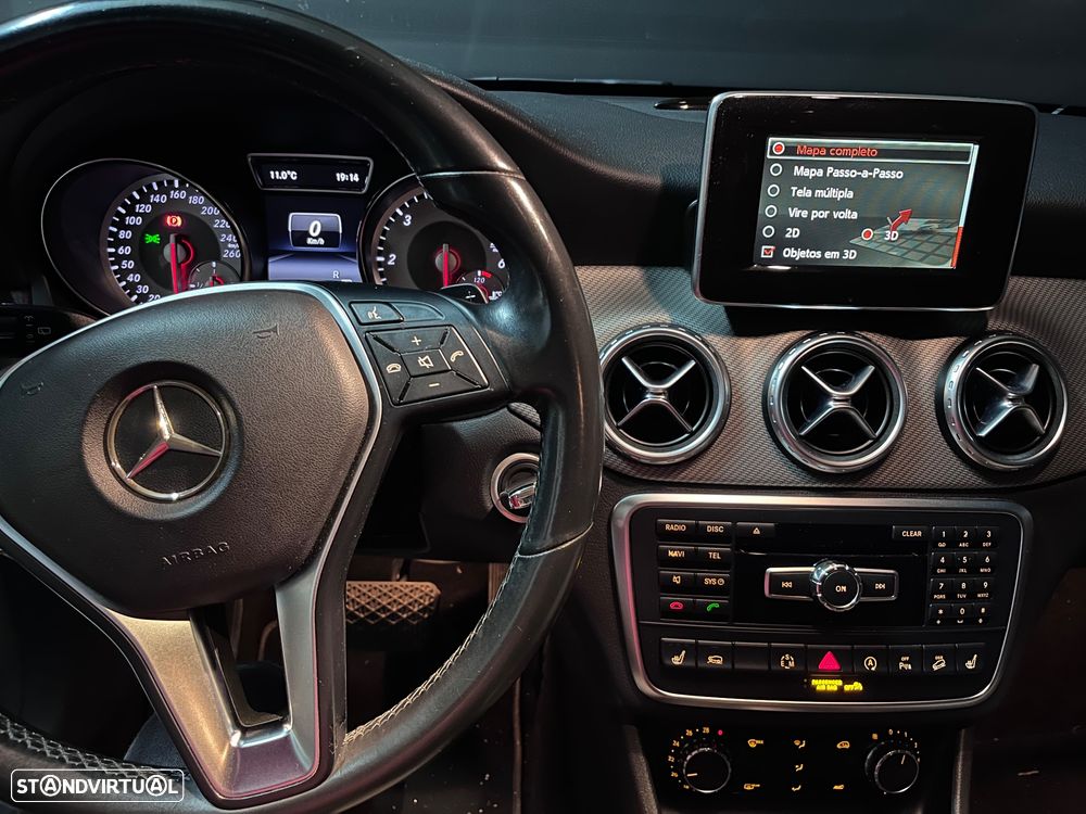 Mercedes-Benz GLA 220 - 8