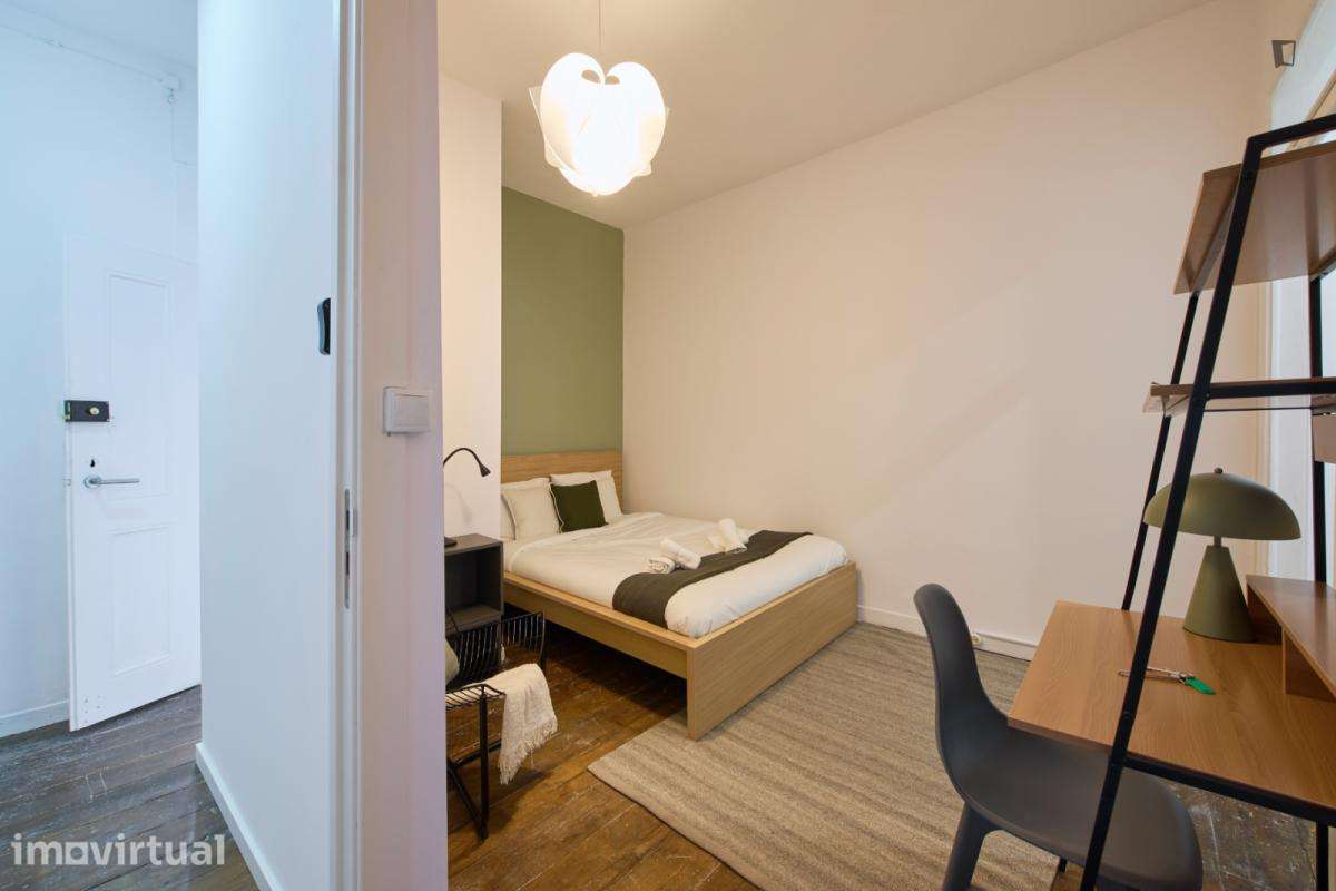 Quarto - localizado em São Bento Lisbon - Grande imagem: 5/24