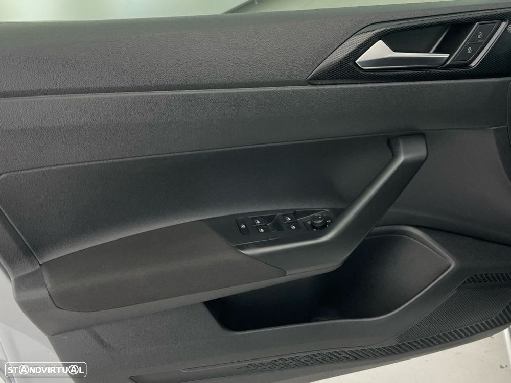 VW Polo 1.0 TSI Urban DSG - 17