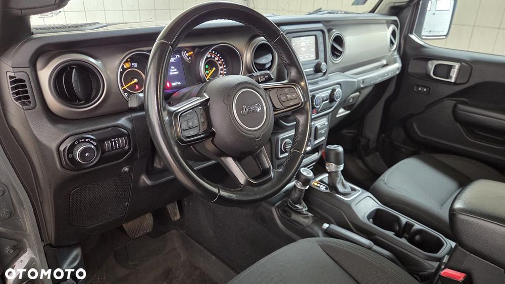 Jeep Wrangler 2.0 T-GDI Hardtop AWD Automatik Sport - 11