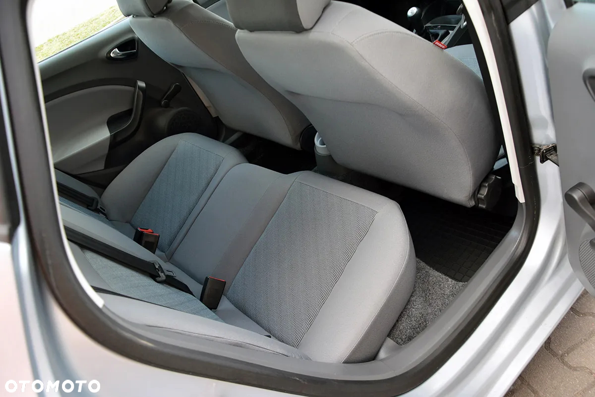 Seat Ibiza 1.2 12V Style - 28