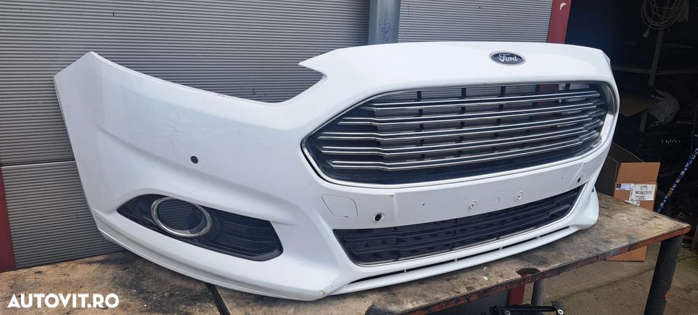 Bara fata Ford Mondeo MK 5 2015 - 3