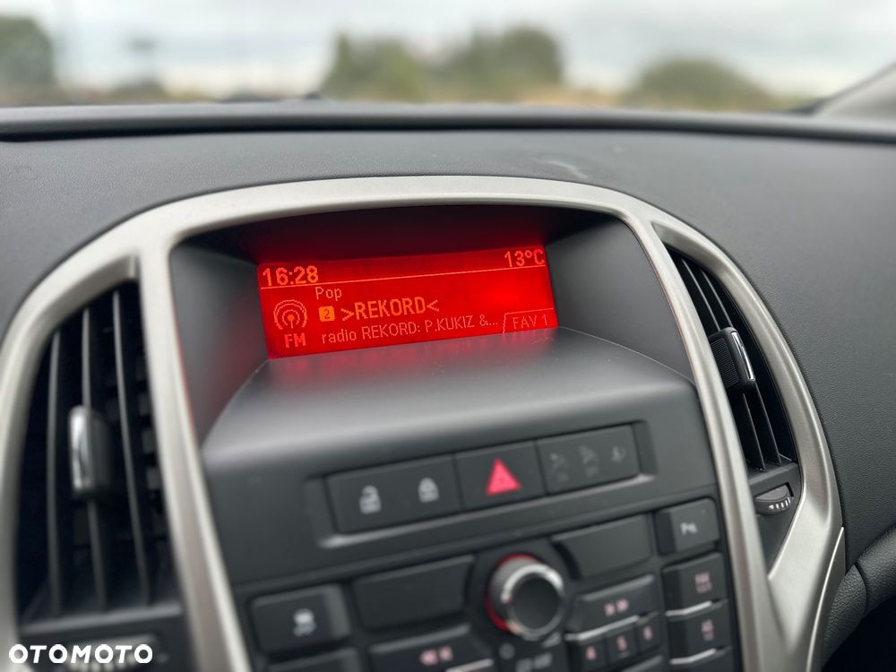 Opel Astra - 14