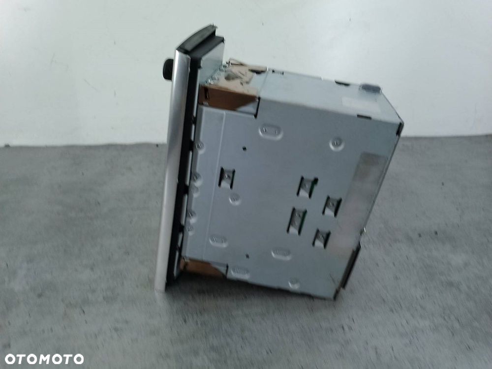 RADIO  AUDI A4 B7 8E0035192CX 86113-60V100 - 7