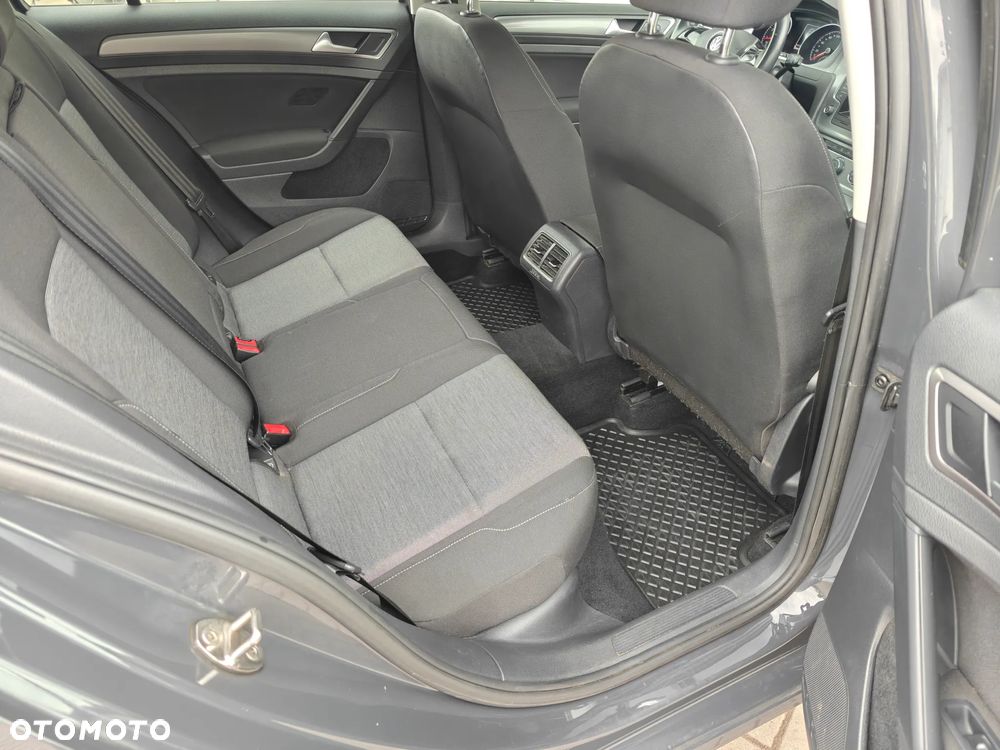 Volkswagen Golf 1.2 TSI BlueMotion Technology Comfortline - 9