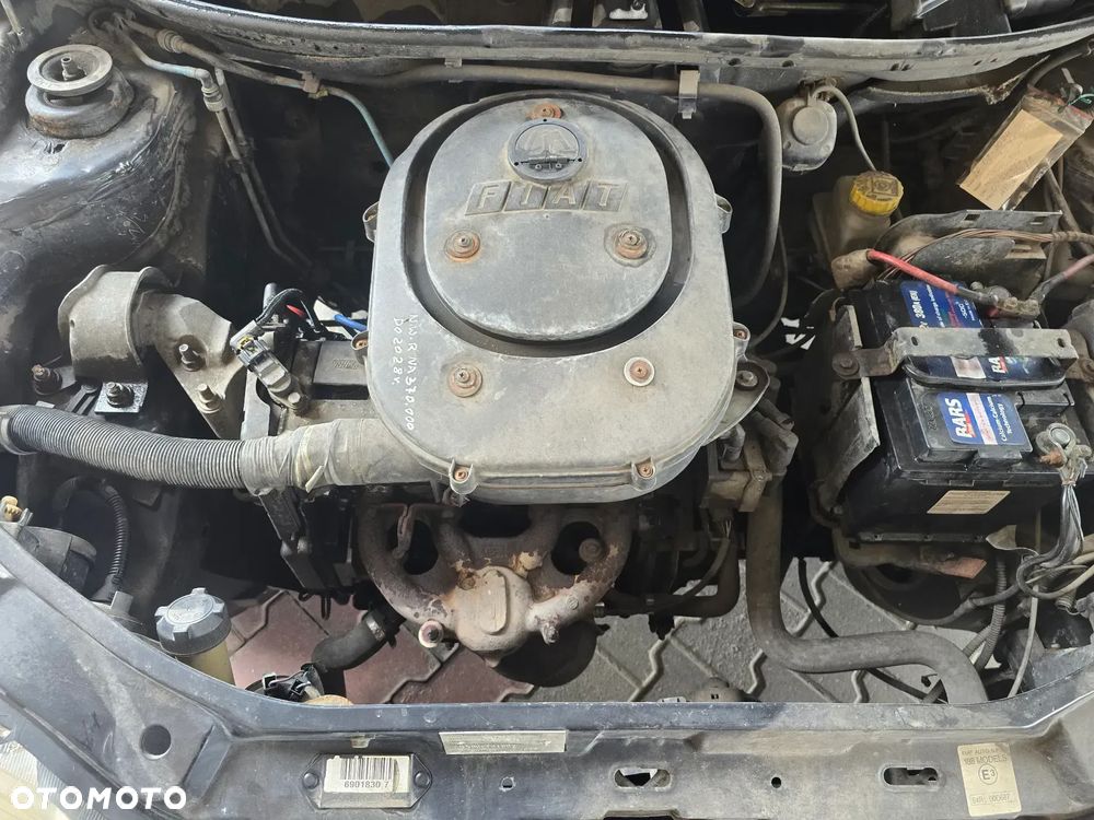 Fiat Punto 1.2 8V Active - 6