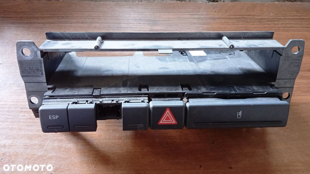 Przełącznik ESP awaryjne holder uchwyt na kubek Seat Exeo 8h1862534 - 1