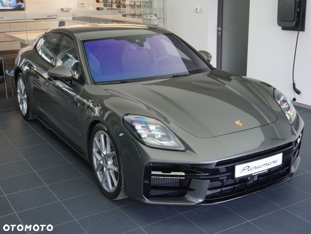 Porsche Panamera 4 E-Hybrid PHEV - 7