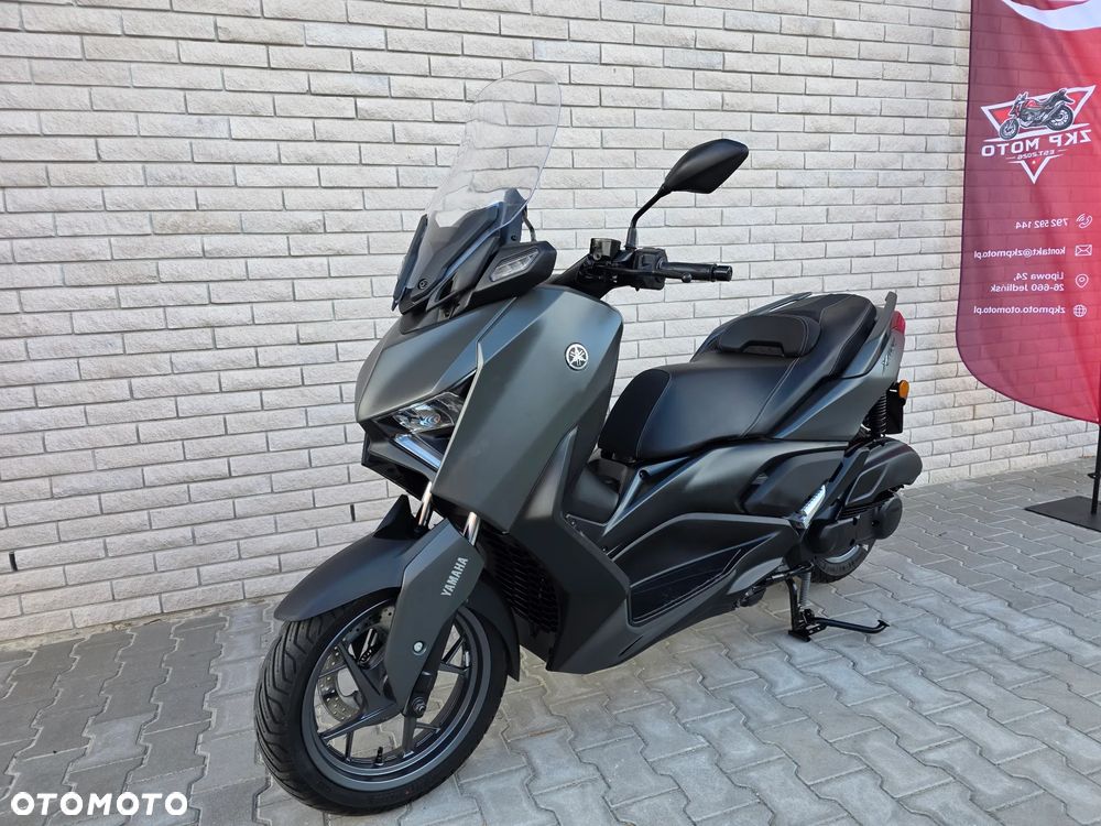 Yamaha X-max - 1