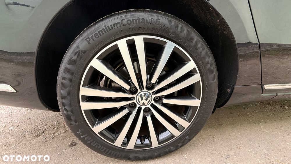 Volkswagen Passat 2.0 TDI Comfortline - 32