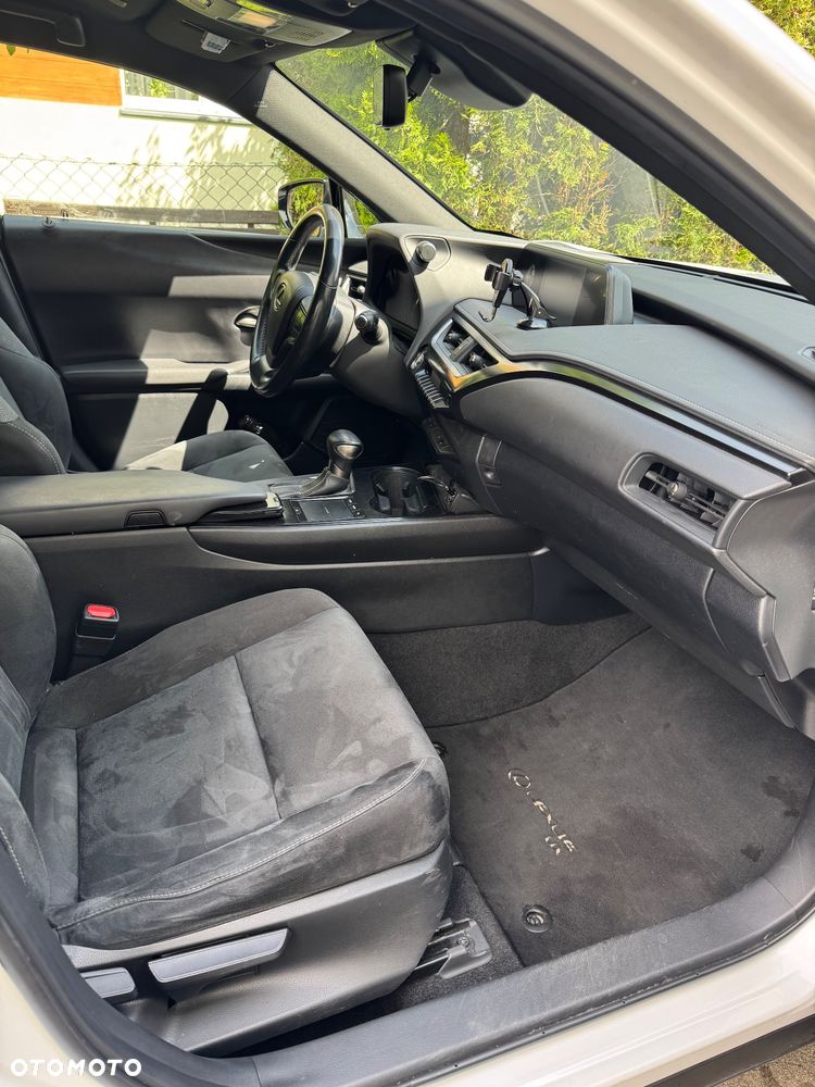 Lexus UX 200 GPF Business 2WD - 7