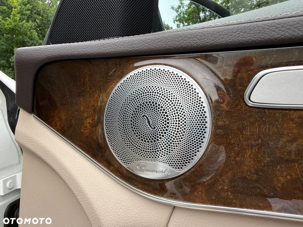 Mercedes-Benz Klasa C 200 4-Matic 7G-TRONIC - 27