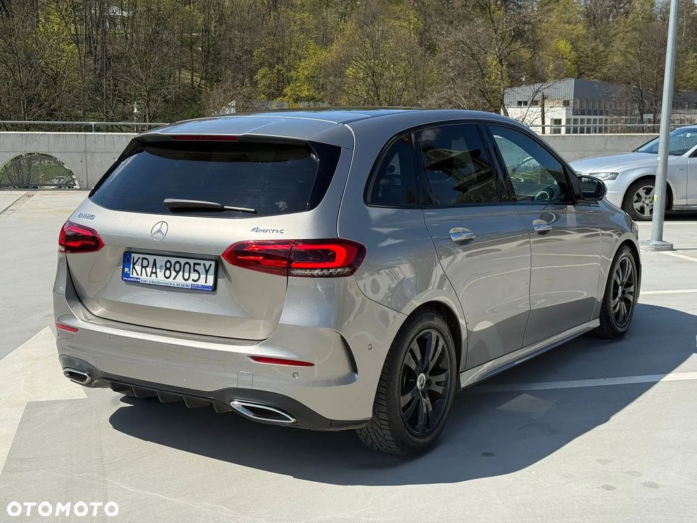 Mercedes-Benz Klasa B 220 7G-DCT AMG Line - 5