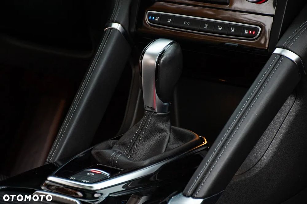 Renault Koleos 2.0 Blue dCi Initiale Paris 4x4 X-Tronic - 18