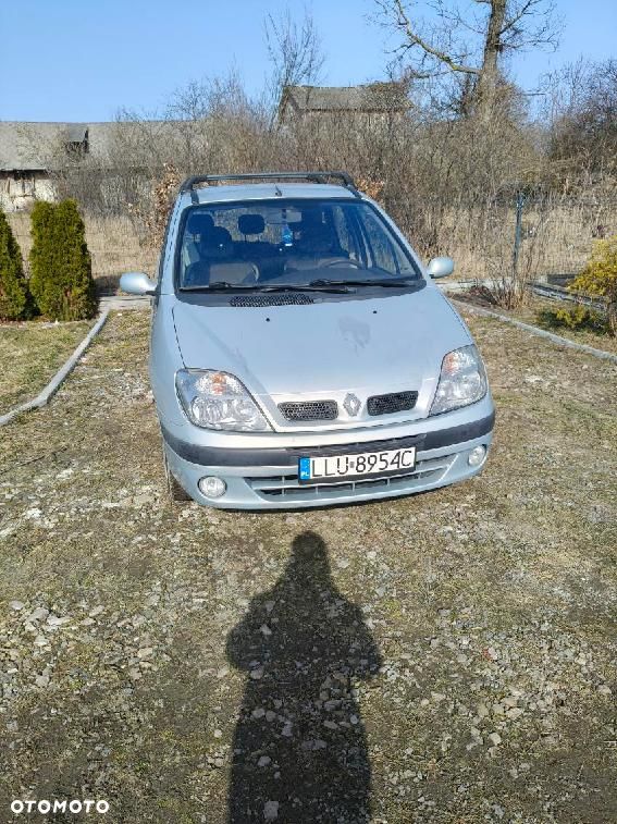 Renault Scenic - 2