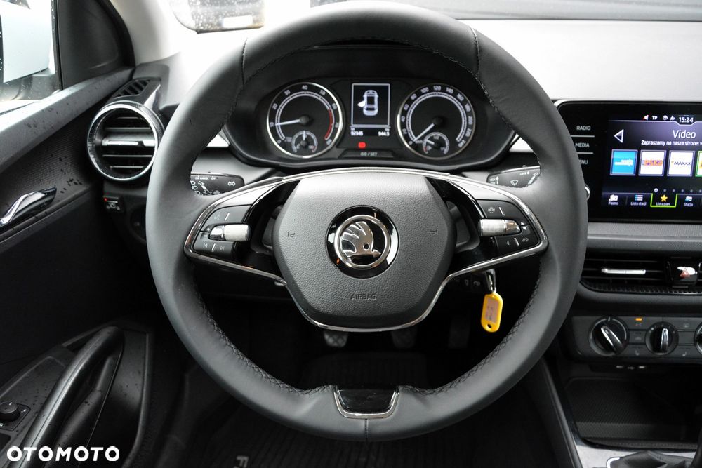 Skoda Fabia 1.0 Ambition - 12