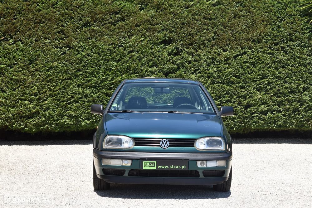 VW Golf 1.6 GT - 23