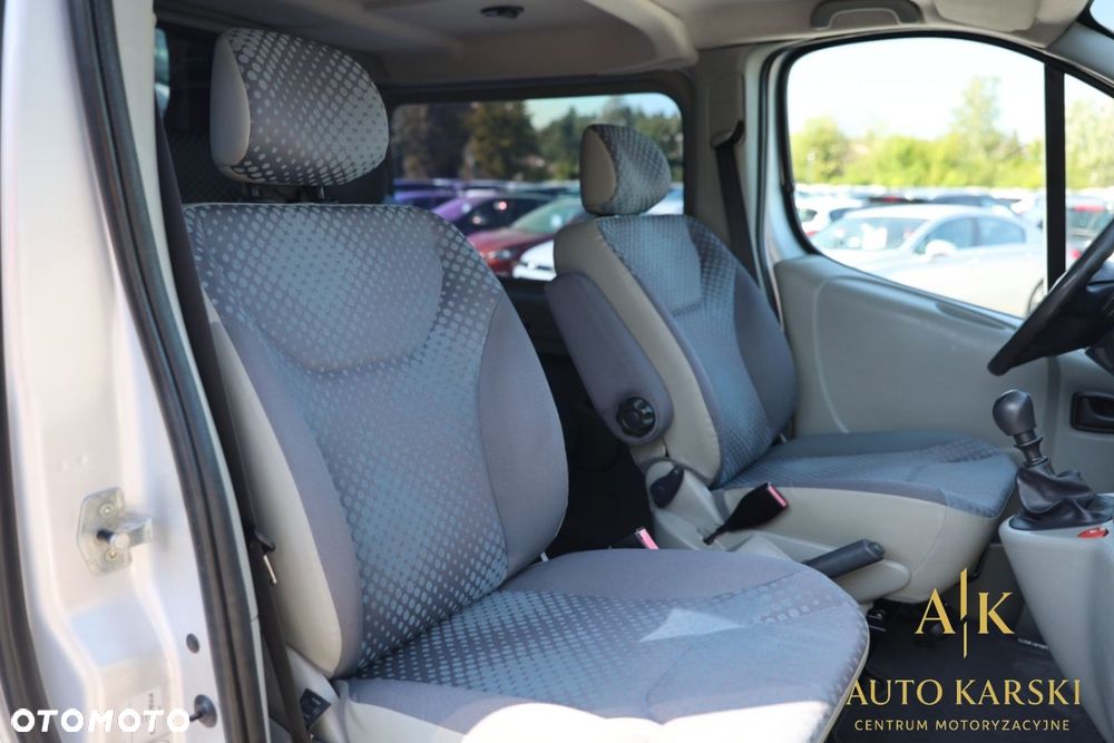 Renault TRAFIC - 29