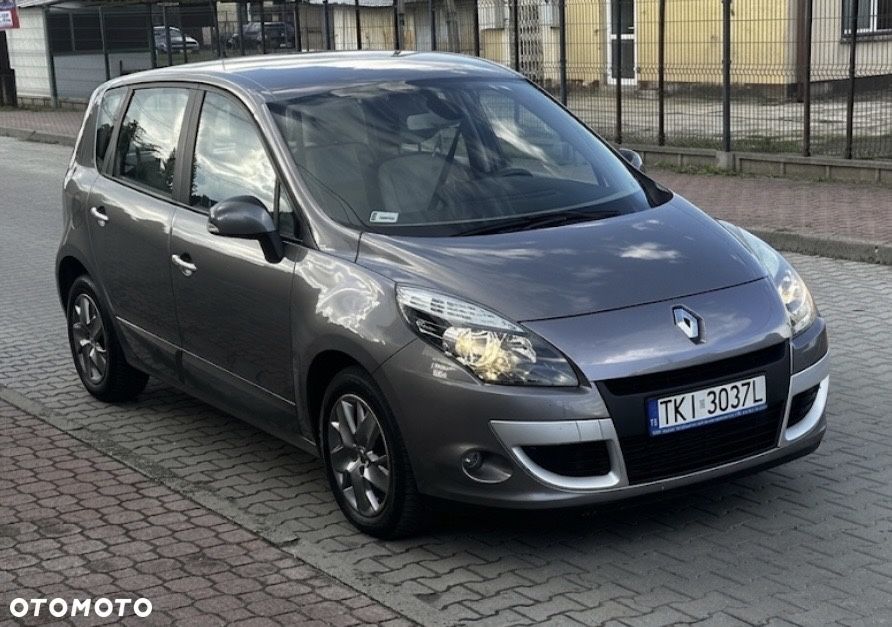 Renault Scenic - 2