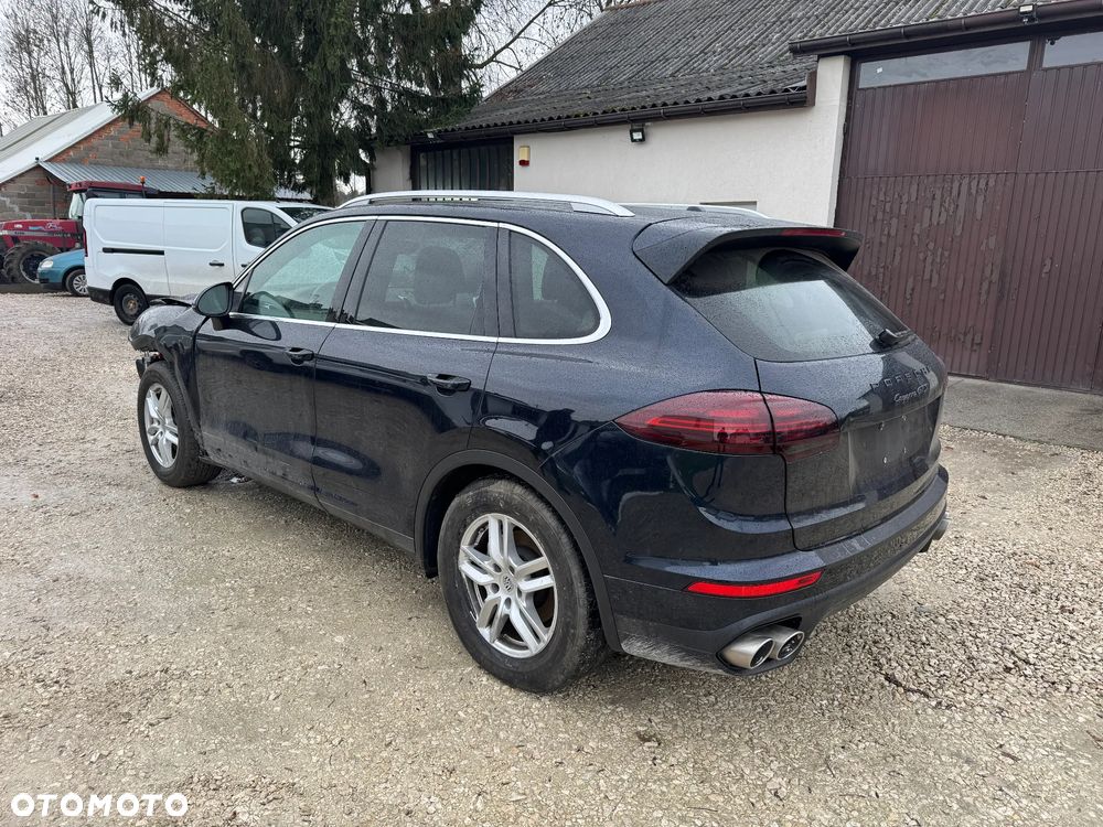 Porsche Cayenne GTS Tiptronic S - 3