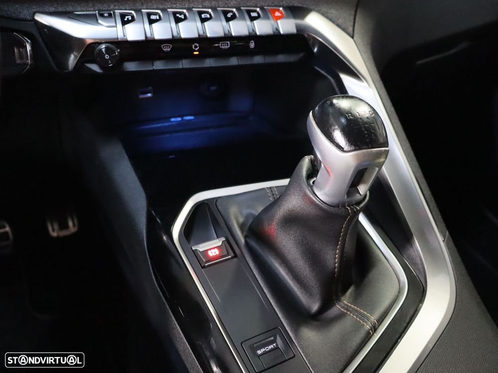 Peugeot 3008 1.6 BlueHDi GT Line - 18