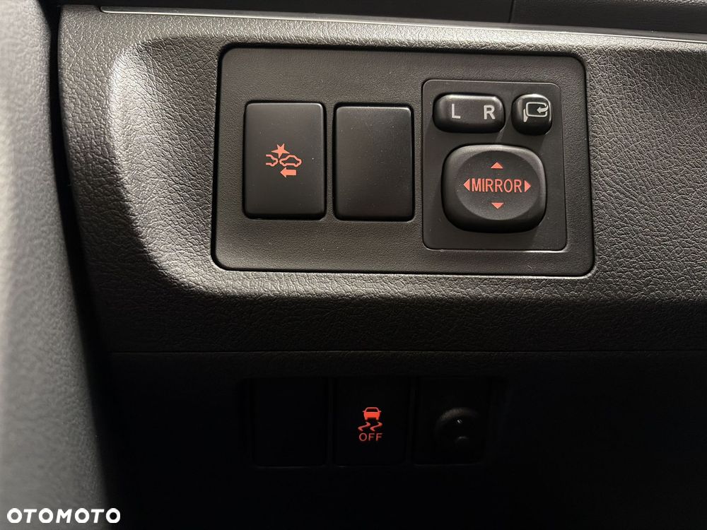 Toyota Verso 1.8 Selection EU6 - 18