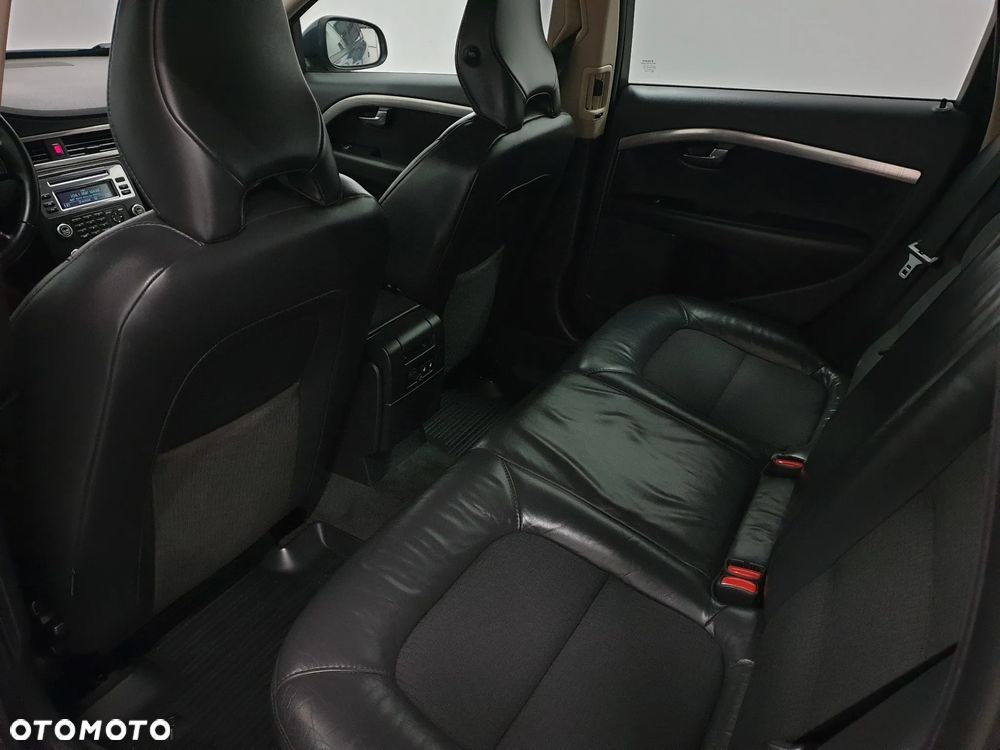 Volvo V70 2.0 Summum - 38