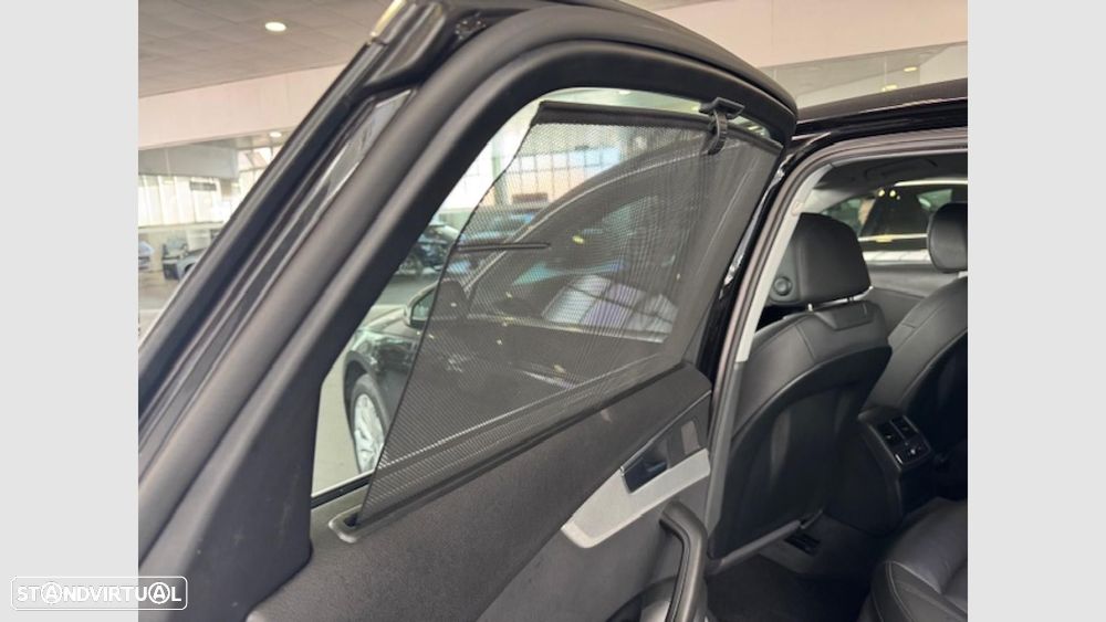 Audi A4 2.0 TDI Design S tronic - 16