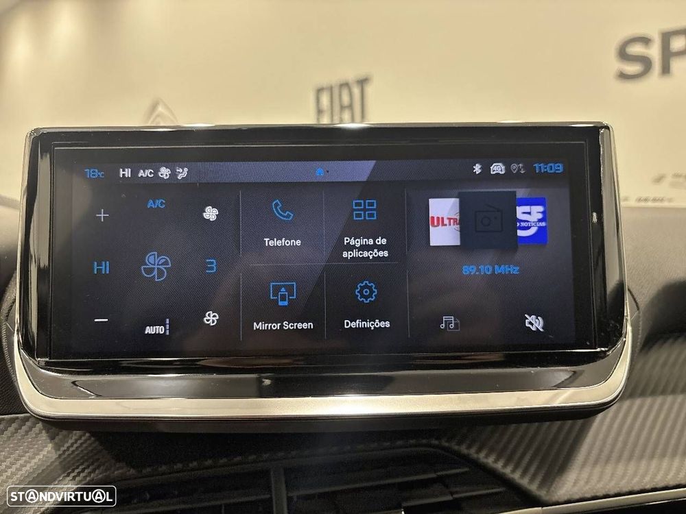 Peugeot 2008 1.2 Hybrid Allure e-DCS6 - 13