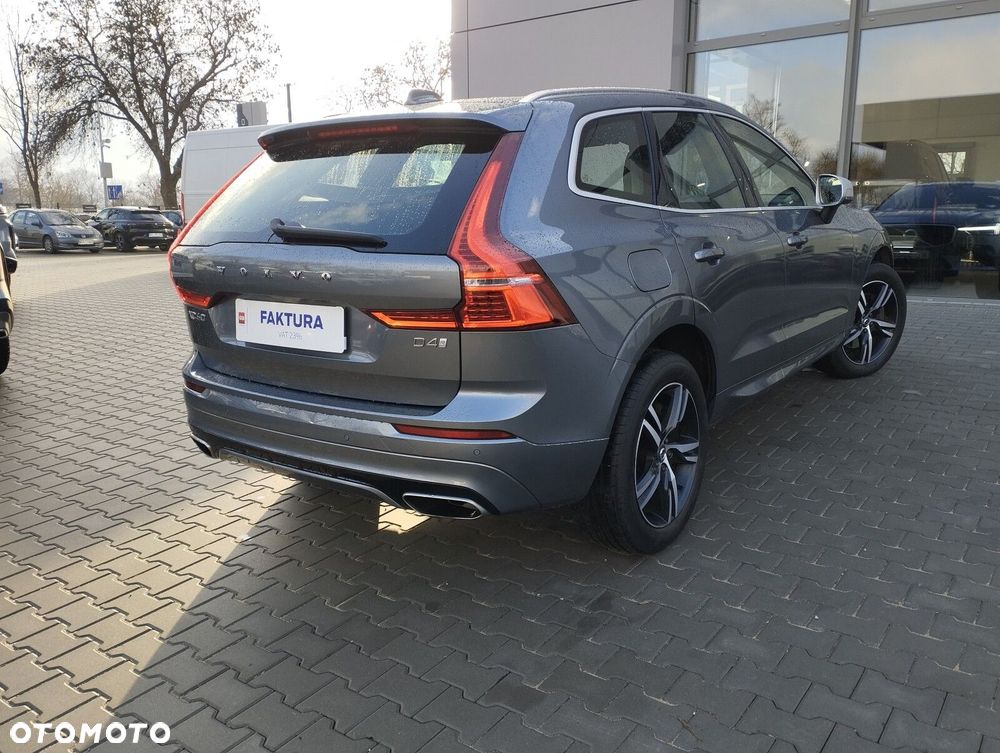 Volvo XC 60 D4 SCR R-Design - 6