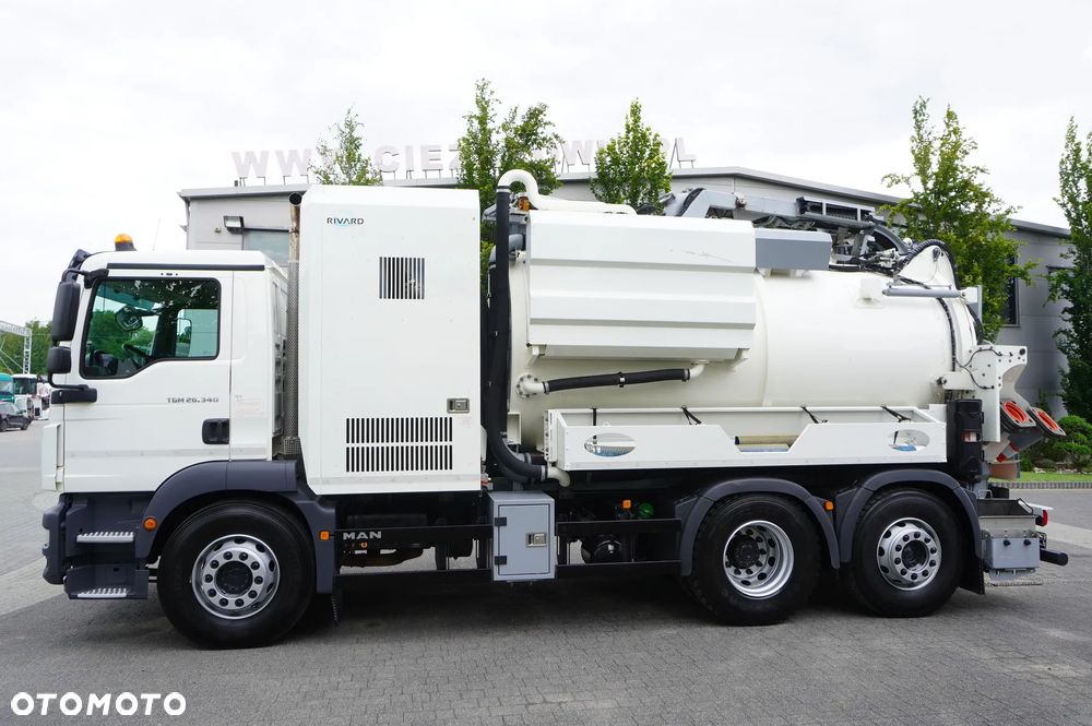 MAN TGM 26.340 E6 / Beczka asenizacyjna Rivard 11,8 m3 / 110 tys. km / oś skrętna - 8