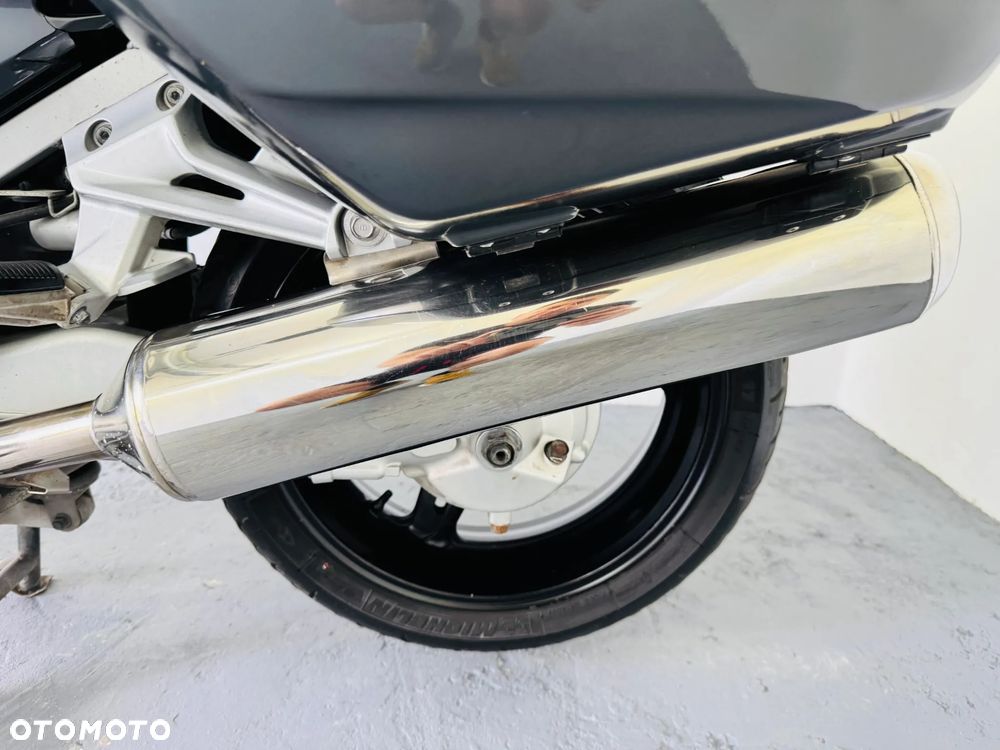Yamaha FJR - 38