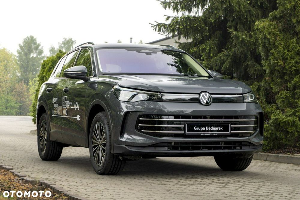 Volkswagen Tiguan - 13