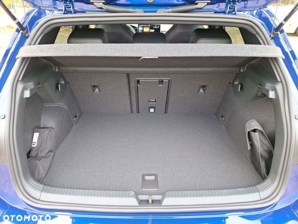 Volkswagen Golf - 17