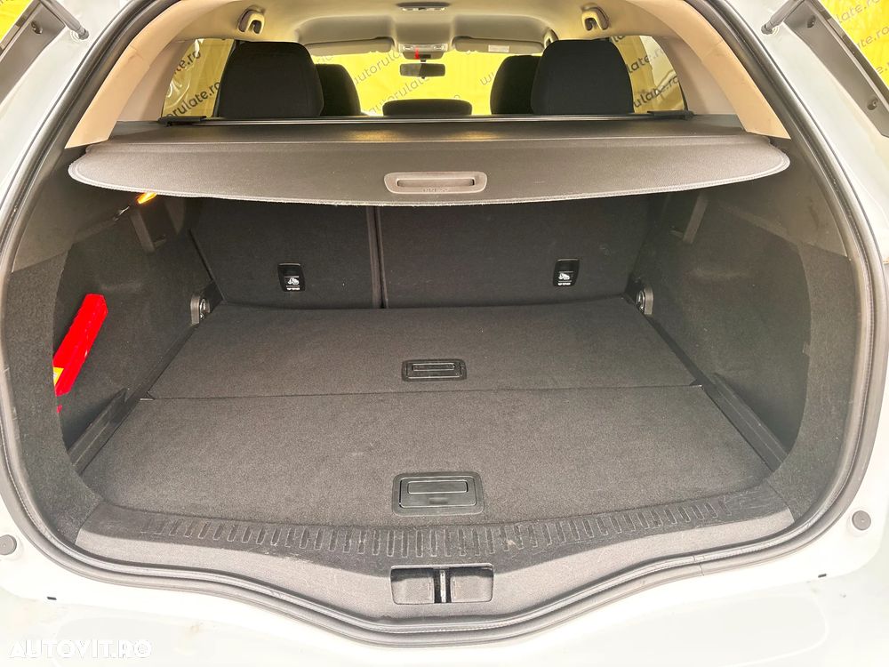 Renault Megane ENERGY TCe 100 LIFE - 22