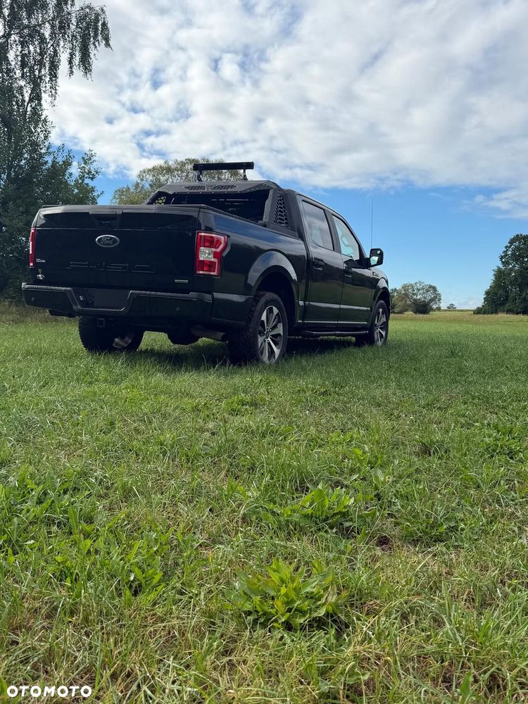 Ford F150 - 4