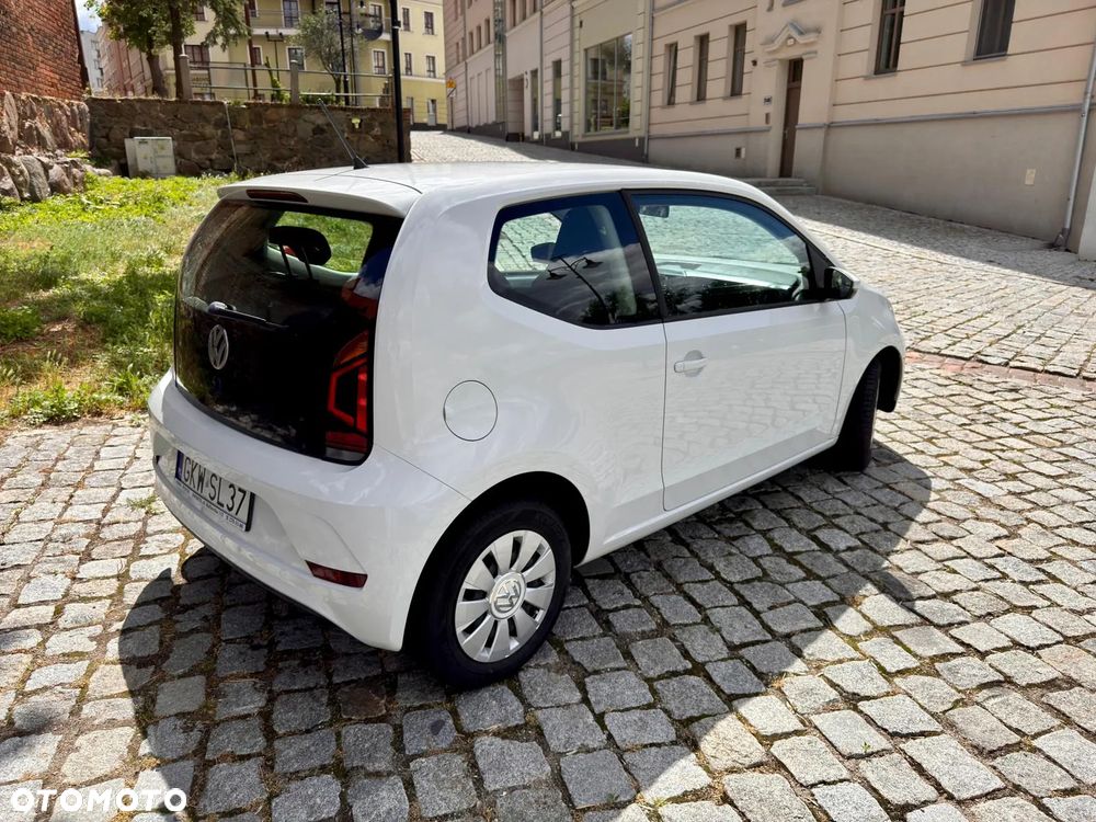 Volkswagen up! 1.0 move - 8
