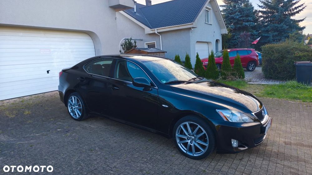 Lexus IS 220d Executive Line - 25